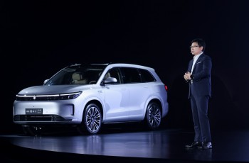 “国民SUV”再升级，问界新M7 Ultra售28.98万起，上市即交付